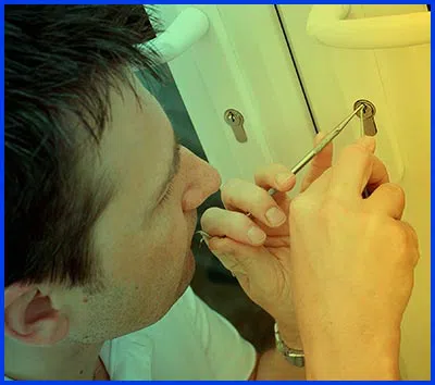 Southeast CA Locksmith Store Southeast , CA 323-352-9430